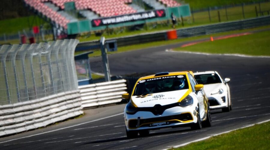 Our Clio RS 200 Gen 4 race car is designed to deliver an exhilarating driving experience on the track, combining Renault’s racing heritage with modern engineering advancements.